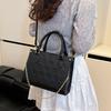 Premium Texture Cute Versatile Shoulder Bag Women's Summer New Chain Messenger Tote Bag