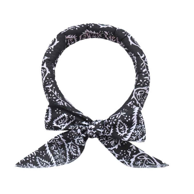 Dog Cooling Scarves Pet Cooling Bandanas Neck Wrap Stay Comfortable for Dog