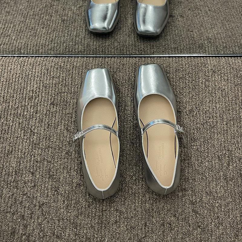 Square Head Single Shoes Women's Spring 2025 New Fashion Versatile Silver Retro Internet Celebrity Shallow Mouth Flat Mary Jane Shoes