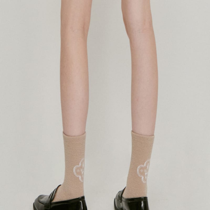 LIKK Non-Slip Jacquard Logo Middle Socks (Beige)_L3D1-SC04K