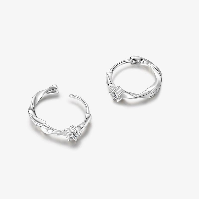 Zircon Ring Earrings, You Don't Need To Pick Them When You Sleep, and The New Winter Earrings with Ear Holes Are Available.