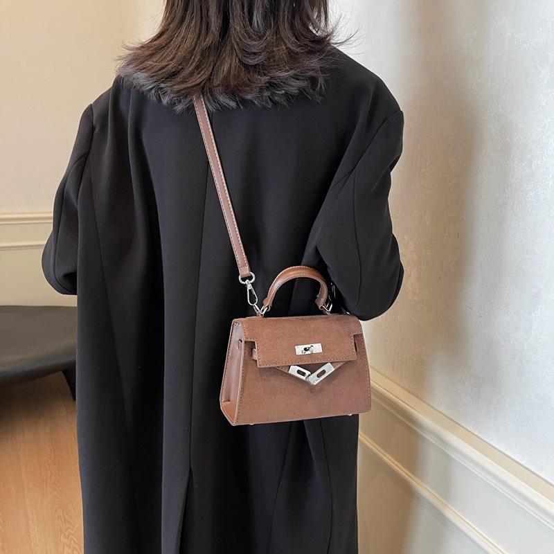 Niche Bag Women's Bag 2025 New Versatile Shoulder Messenger Bag Fashion Handbag