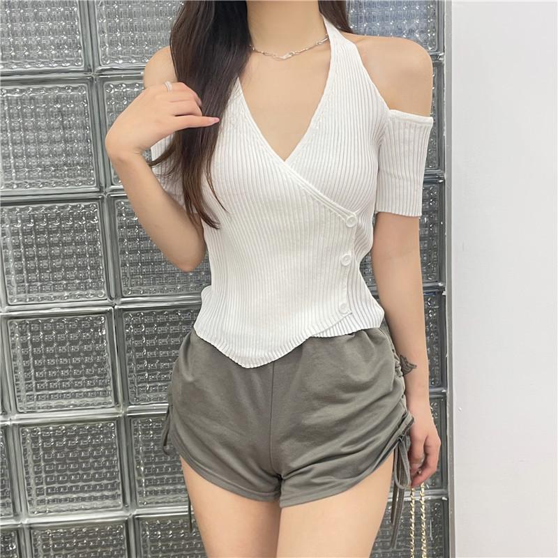 Strapless Neckline Short-sleeved T-shirt Female Spring Design Knit Tops Female Casual Summer Essential Comfort and Style Slim Fit Pullovers Tees