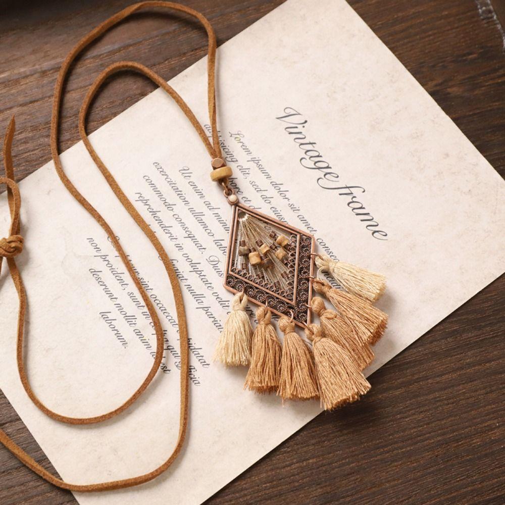 Elegant Turquoise Shell Pendant Women Fashion Brown Pendent Necklaces Sweater Chain  Jewelry