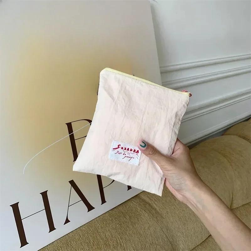 

Simple Black Canvas Cosmetic Clutch Bag Large Makeup Organizer Bags Korean Cosmetic Pouch Women Cute Toiletry Beauty Case