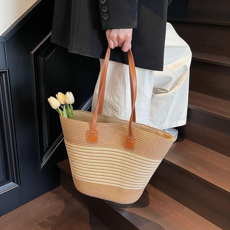 Summer striped shoulder commuter straw bag new large capacity casual fashion women's beach tote bag