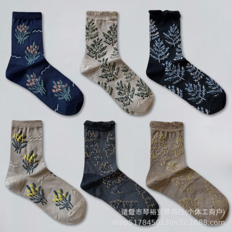 Womens Mid-Calf Socks Japanese Vintage Floral Embossed Artistic Casual