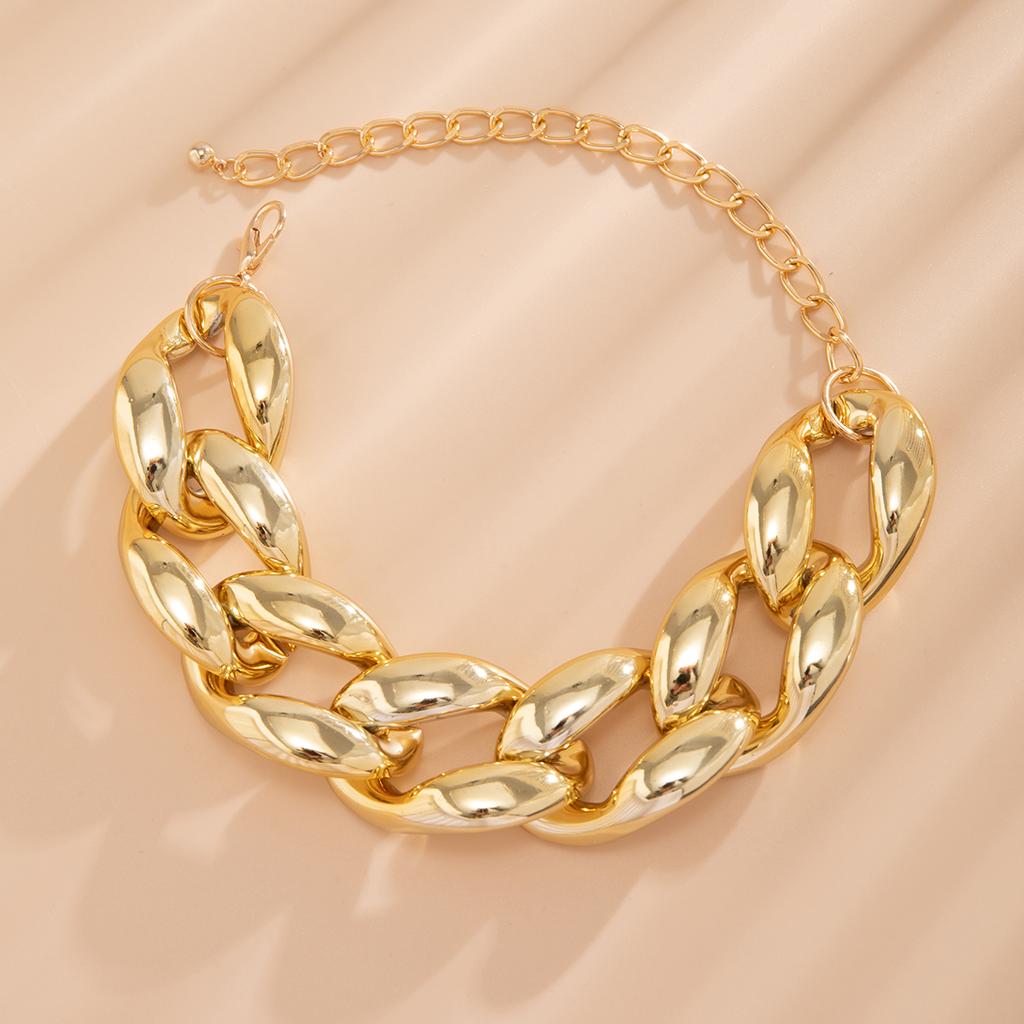Exaggerated Big Thick Chain Short Choker Necklace for Women Trendy Statement Collar on the Neck Accessories 2026 Fashion Jewelry