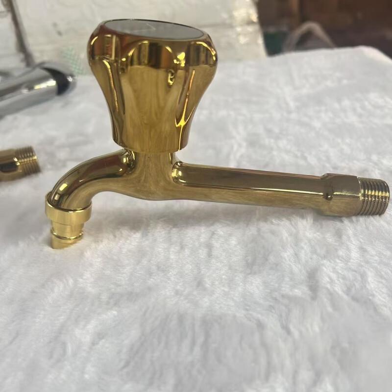 

TLXT Wall-Mounted Double Outlet Faucet