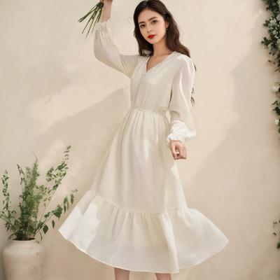 Gentle White Moonlight Texture Lace Long-sleeved Dress for Womens Spring V-neck Waist A-swing Dress