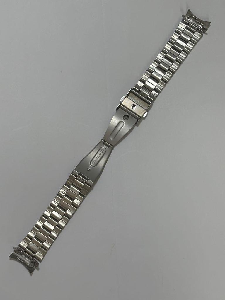 [USED] Large 22mm metal watch with tri-fold band