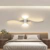 Moderne LED Strip Vegglampe Dobbel Kurve Fjernkontroll Lys Sengebord Dekor Svart Gull Vegglamper Stue Soverom Led Fixtu