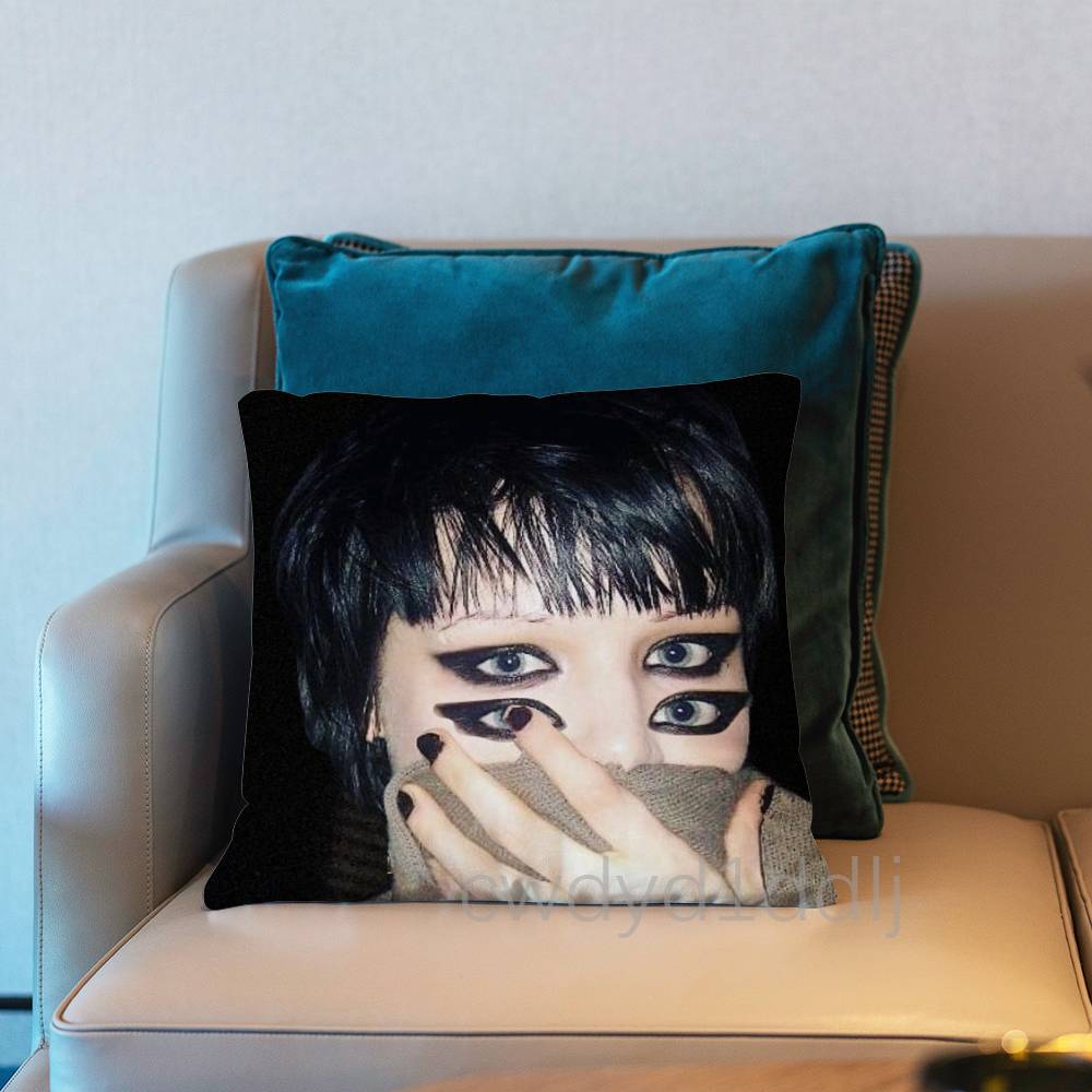 CCrystal Castles Band Amnesty Cushion Cover Pillow Cover Decor Pillowcase Printed Cushion Case For Couch
