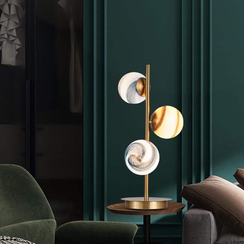 Nordic Planet Table Lamp Luxury Creative Living Dining Room Children's Room Bedroom Wandering Earth LED Desktop Reading Light
