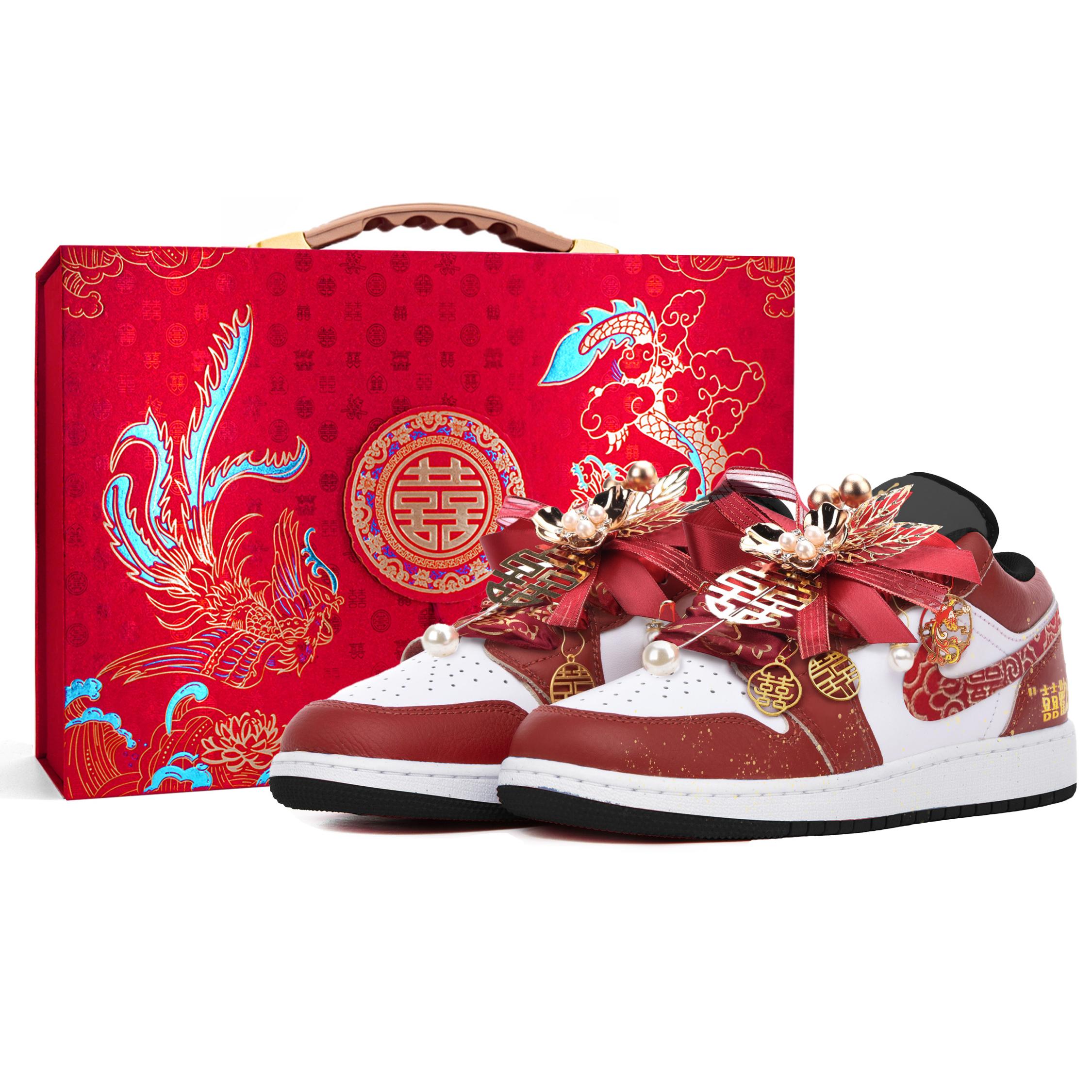 

Jordan Air Jordan 1 Lightweight Height Increasing Low top Vintage Basketball Shoes Men s Wedding Red 553558-040(Team1605--) 44