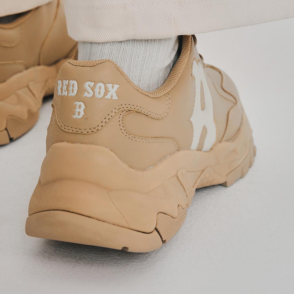 MLB Big Ball Chunky Shock Absorbers Slip Resistant Abrasion Resistant Low top Chunky Sneakers Unisex Beige Yellow Sneakers