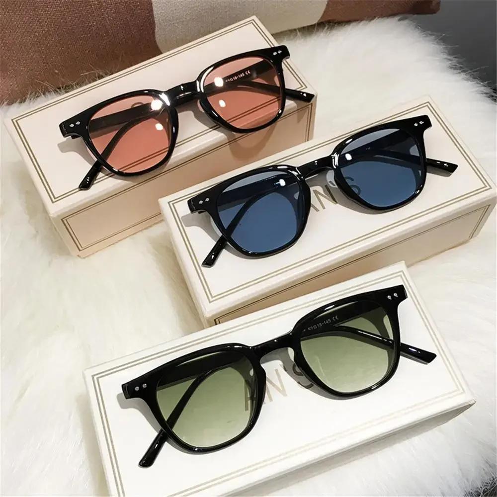 Vintage Style Square Sun Glasses Women's Fashion Style Oversized Sun Eyeglasses Men's Driving Use Shades Black UV400 Protection Eyewear Gafas De Sol