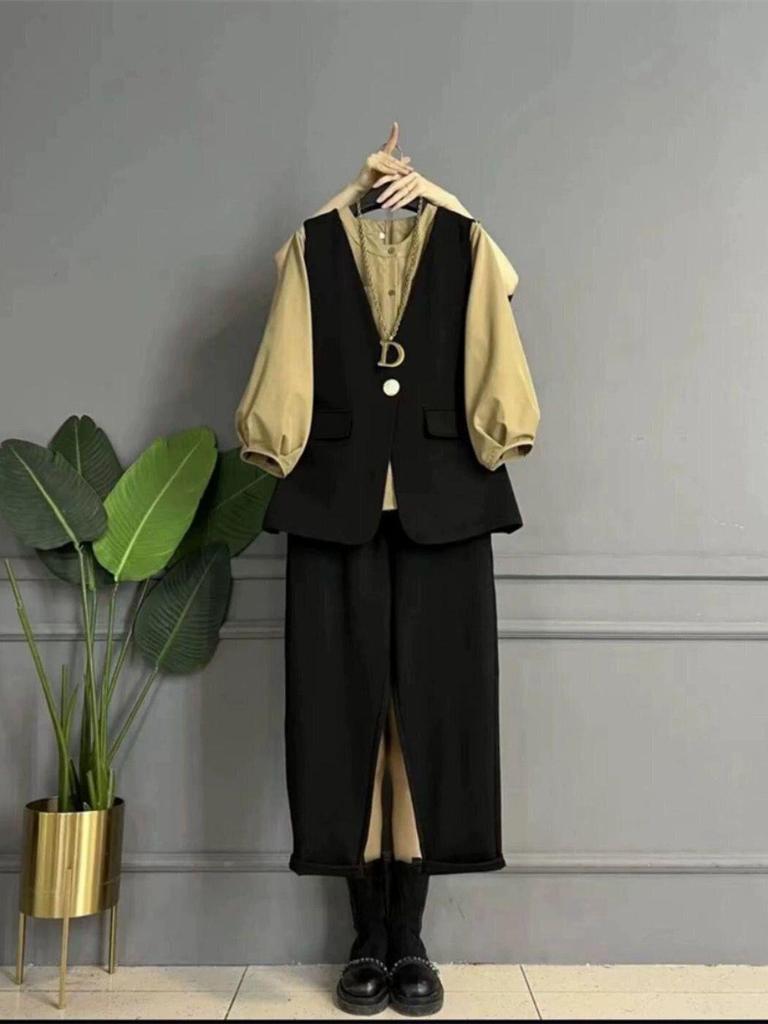 Trendy Plus Size Women's Slimming Three-Piece Set: Lantern Sleeve Shirt, Versatile Vest, and Pants