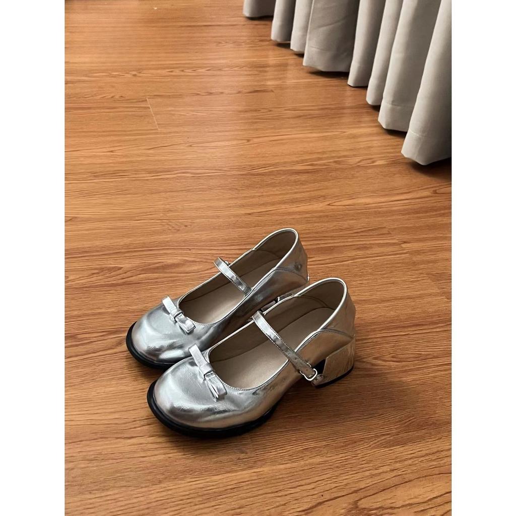 Silver French Thick Heel Mary Jane Shoes Women's 2025 New Korean Version Autumn Light Mouth with Skirt Round Head Single Shoes