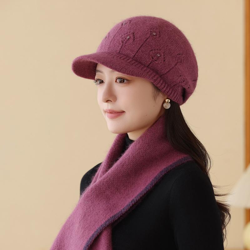 Herbst und Winter Damen Mittleren Alters und Ältere Verdickter Samt Warm Ohrenschutz Gestrickt Kaninchenfell Alte Dame Fischerhut Trendig