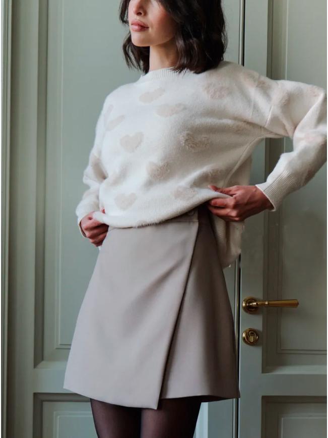 2025 Spring Korean High-Waisted Slimming Anti-Exposure Irregular Mini Skirt