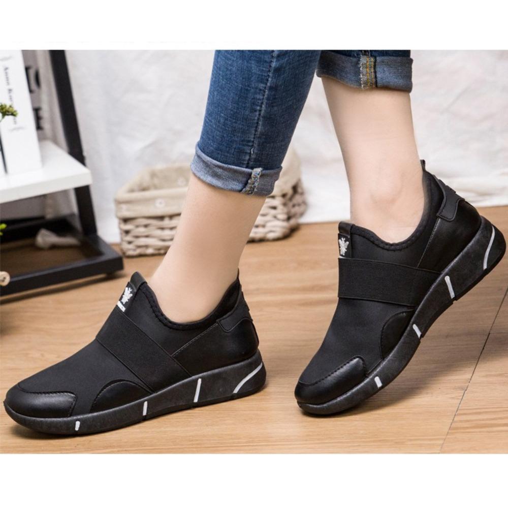 JMXD Spring Summer Womens Breathable Flyknit Slip On Sneakers Lightweight Soft Sole Running Shoes One Step Comfort Casual Ladies Footwear