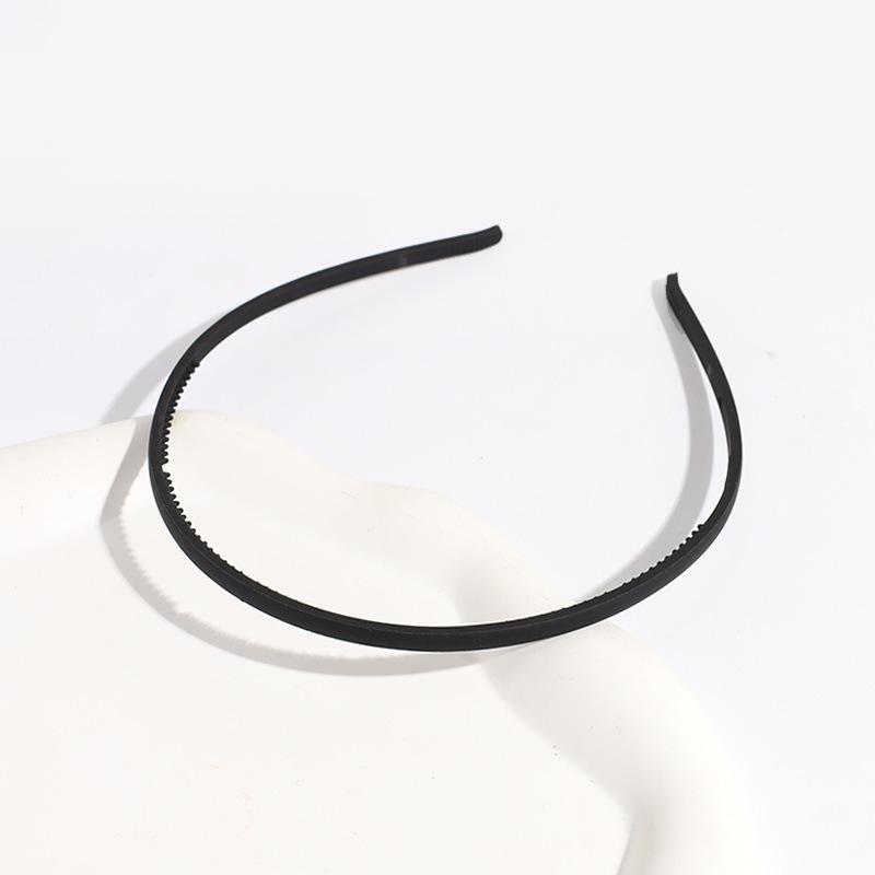 5mm Frosted Plastic Headband for Girls: Creative, Solid Color, Thin Edge with Teeth, Non-Slip, Versatile Hair Accessory