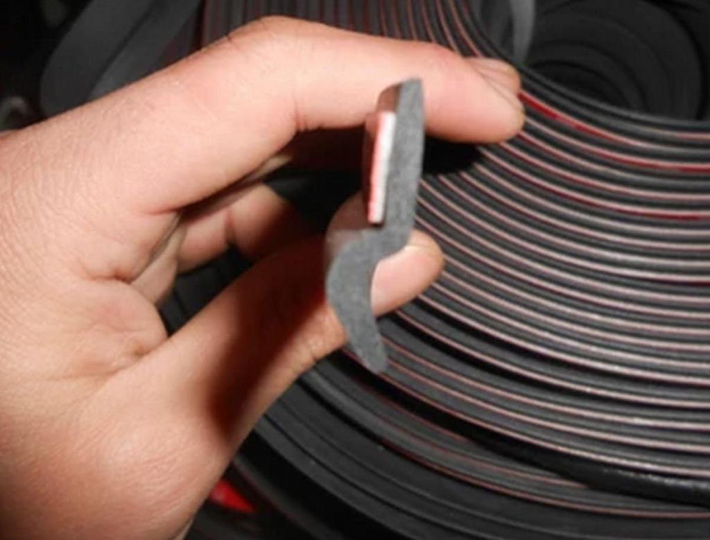 Takelablaze Car Quiet Weather Strip, Z Shape, Quiet Mole, Improved Airtight (Black)