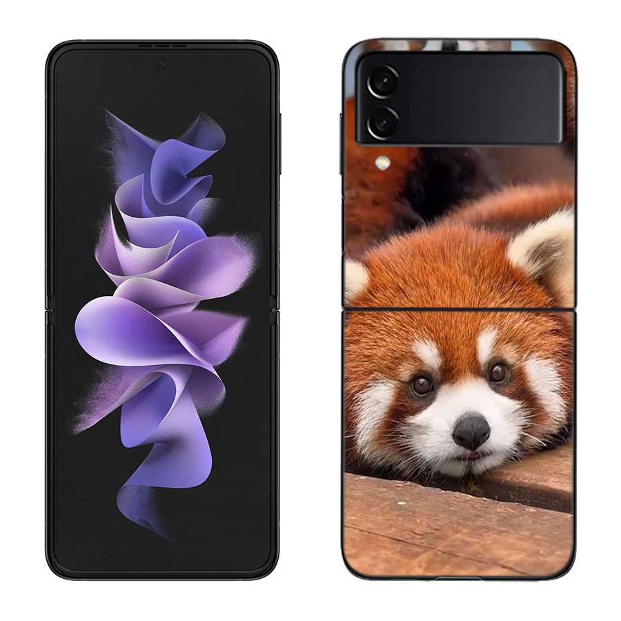 Popular Red Pandas Phone Case For Samsung Z Flip 7 6 5G Galaxy Z Flip 5 4 3 Black Hard Cell Cover Luxury PC Shell Coque
