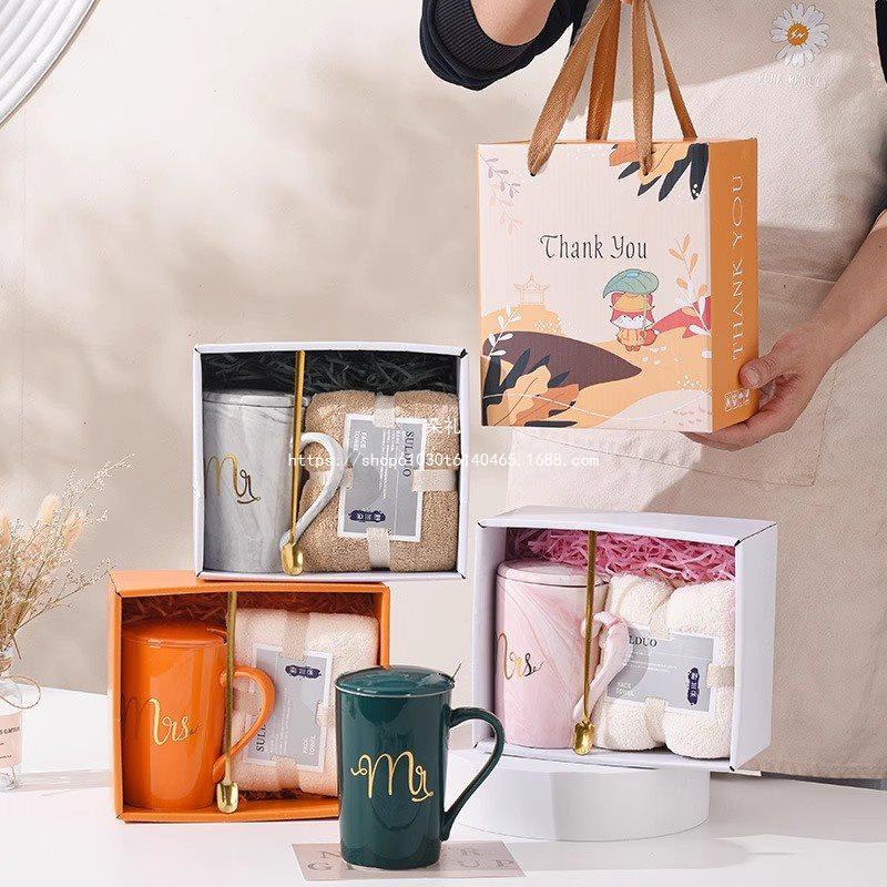 Anniversary Opening Gift Set: Mugs, Towel, Souvenir for Customers and Employees
