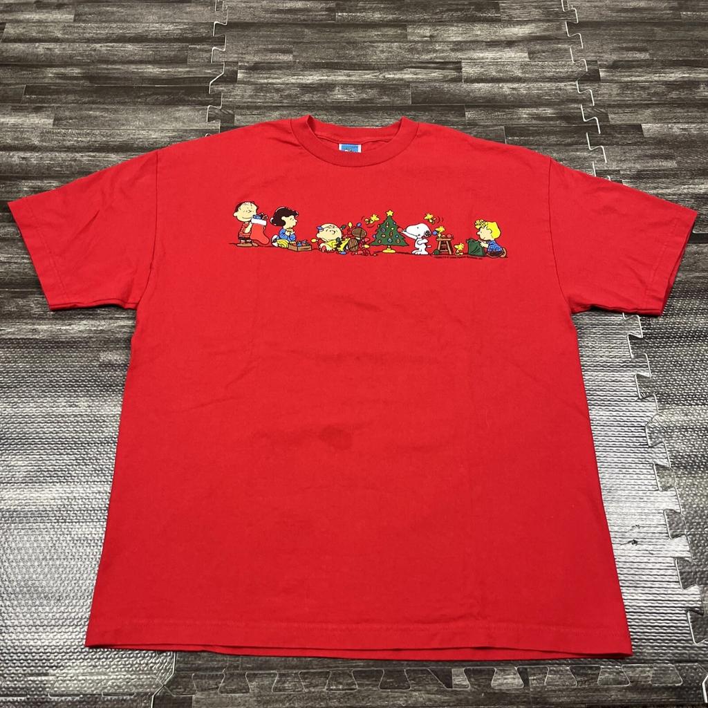 Vintage Charlie Brown Christmas Graphic Tshirt Red XL Y2K VTG Holidays Cartoon