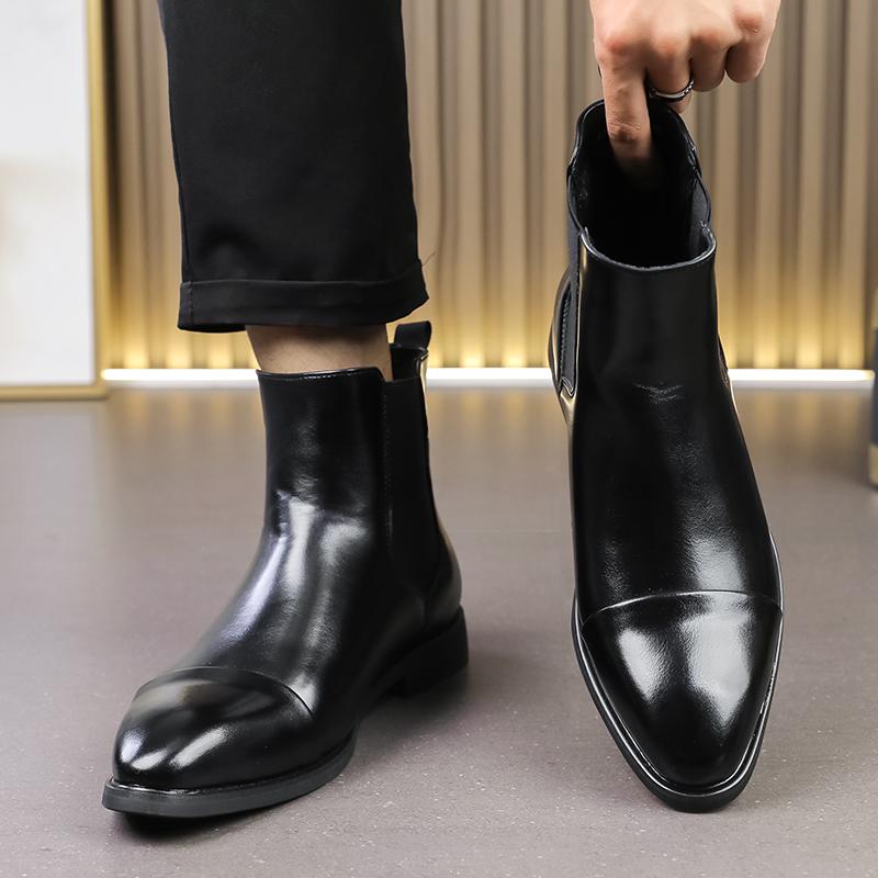 Fashion Leather Casual Boots Men Loafers Luxury Design Slip On Male Dress Boots Leisure Style Big Size Good Wear-resistant Sole