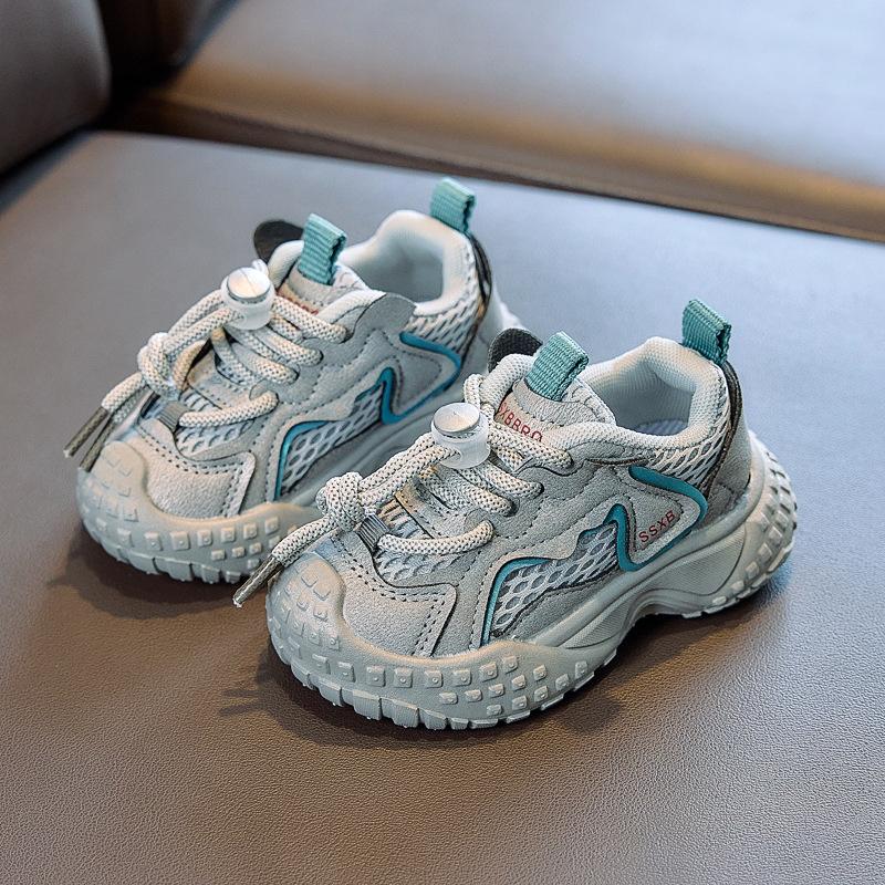 Children's shoes2026New autumn boys' sports shoes are comfortable and lightweight, girls' running shoes feature convenient elastic buckles