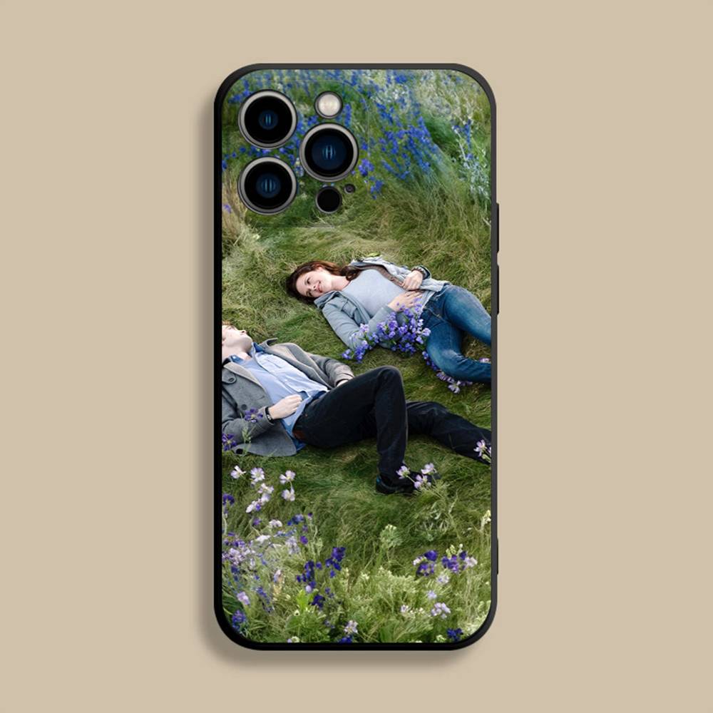 Edward Jacob T-Twilight Phone Case For iPhone 17,16,15,14,13,12,Pro,Max,Plus,E,SE4,Air,Mini Black Soft Cover