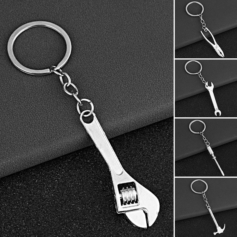 1Pc/5Pcs Key Pendant Key Zinc Alloy Keychain Outdoor Keychain Car Simulation Tool Keychain Backpack Security Fob Design