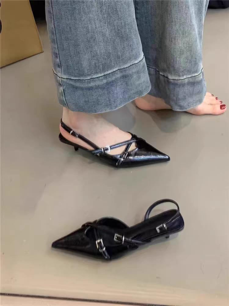 Popular pointed one-word buckle fashion shoes French temperament beautiful work shoes Internet celebrity versatile women's shoes