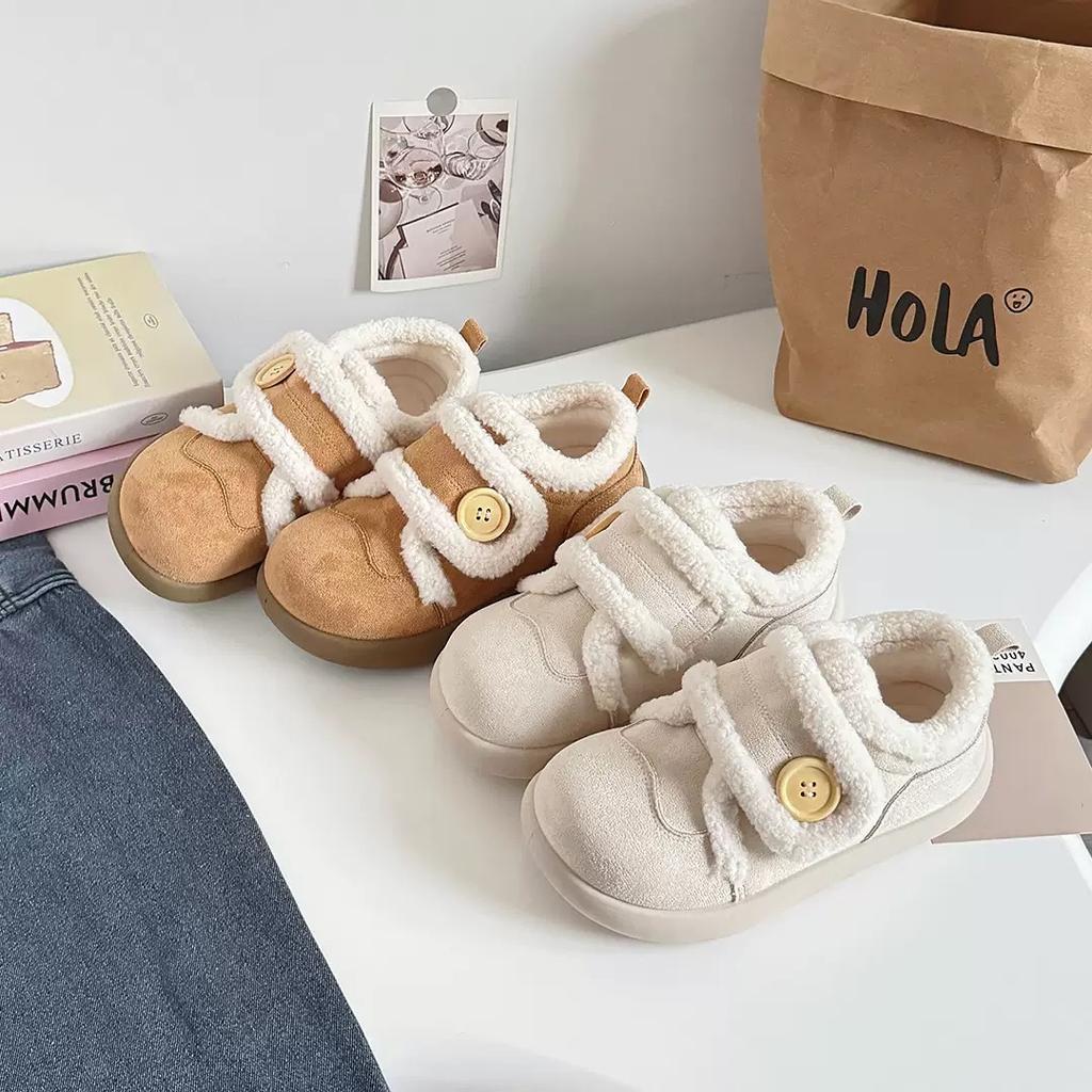 Milk white velvet Velcro board shoes women's autumn and winter new versatile niche wool cotton shoes sports
