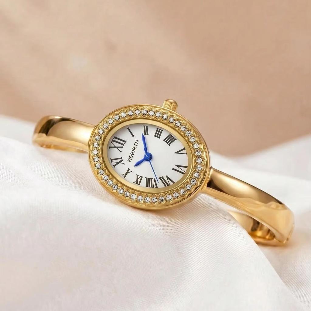 Casual and Versatile Bracelet Style, Simple and Fashionable Women's Watch with Roman Scale Display