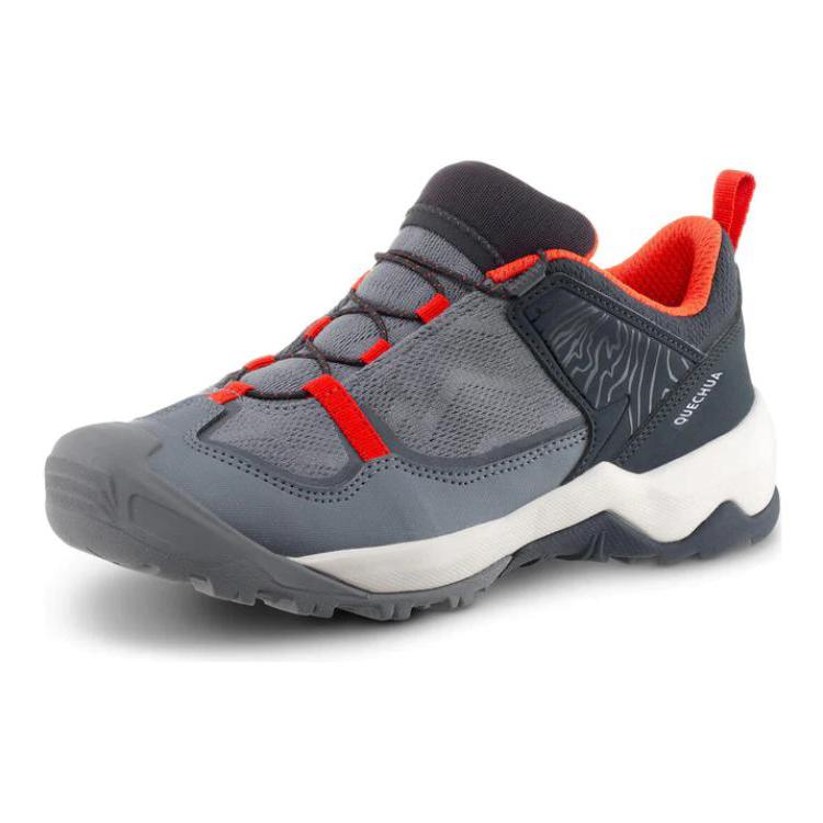 

DECATHLON Slip-Resistant Low-Top Kids Outdoor Shoes Black Red Kids 38