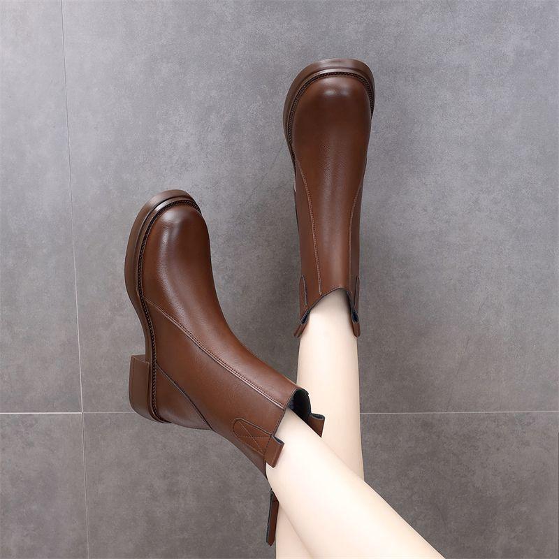 Winter high-top Martin boots 2025 new cotton shoes women's casual leather soft-soled velvet warm thickened cotton boots women