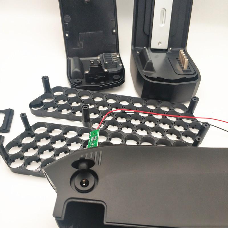Hailong 2 Battery Box for 36V/48V Systems