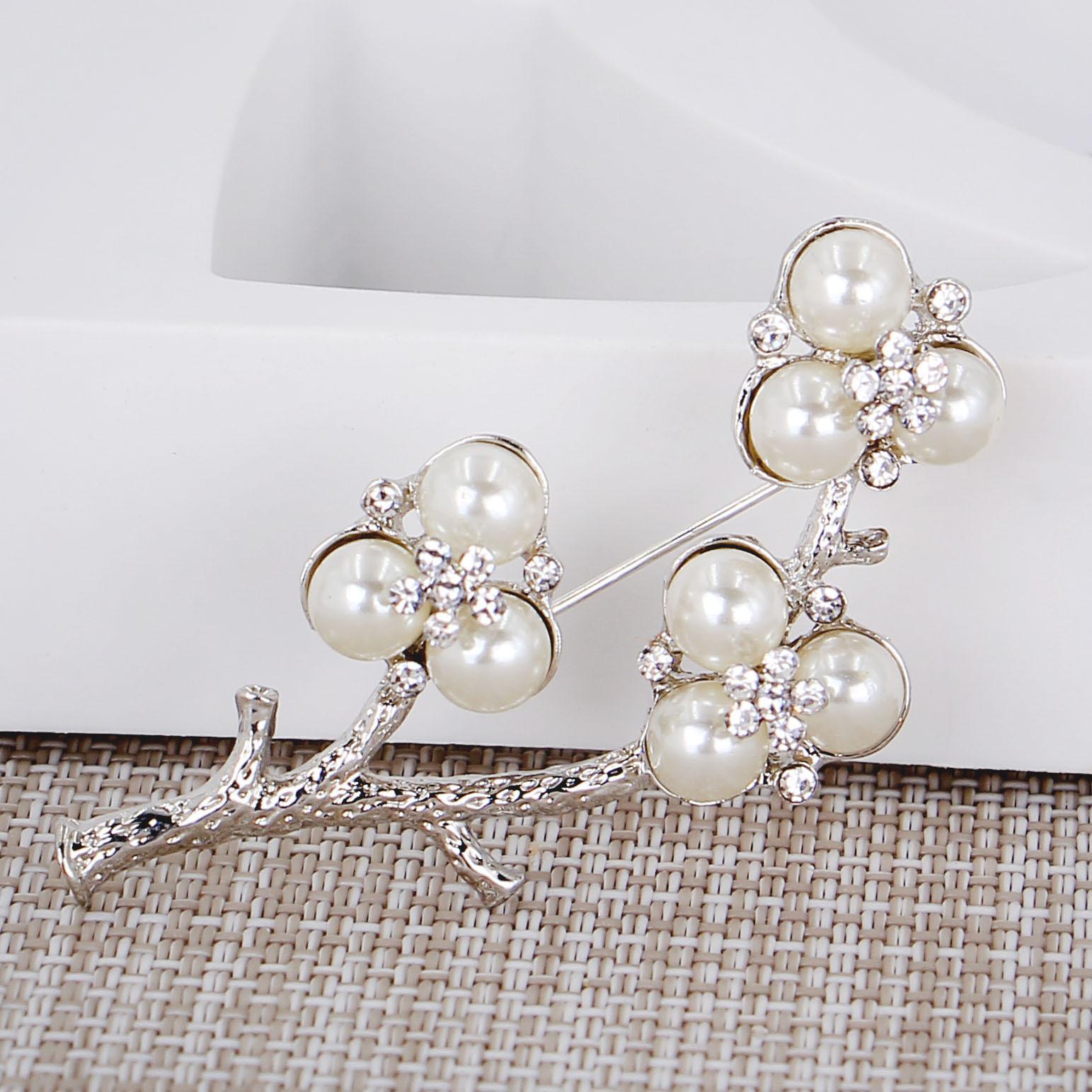 

Благородная женская брошь из натурального пресноводного жемчуга, темпераментная, элегантная, элитная, бутиковая, брошь-булавка в виде цветка сливы, аксессуары белый