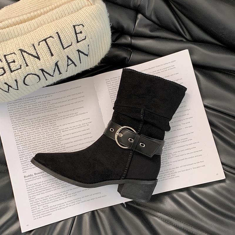 

Pointed thick heel Xinjiang Altay travel western boots women s American retro mid boots Maillard Martin boots 35