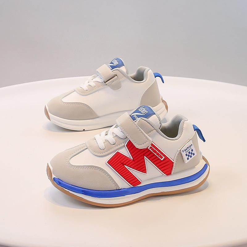 

Girls classic sports shoes 2025 spring and autumn new middle-aged and older children s low-top Forrest Gump shoes girls casual running shoes trend 26