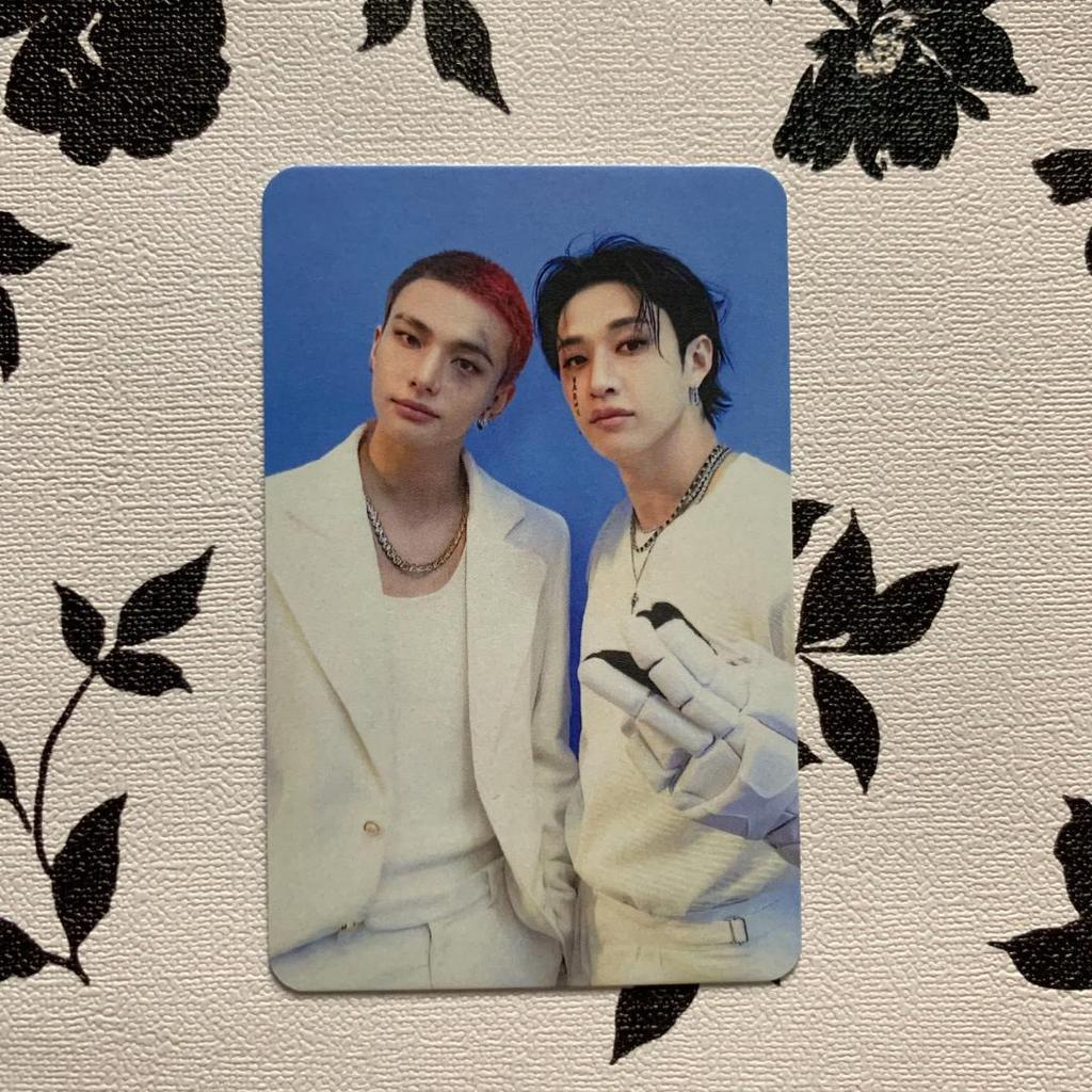 [USED] Straykids Hyunjin Bang Chan KARMA Walmart Trading Cards