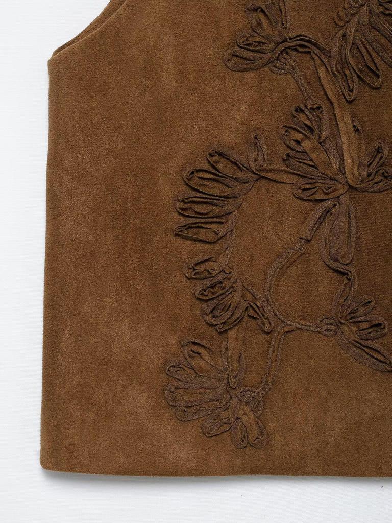 Spring 2025 Women's European & American Style Embroidered Suede Vest