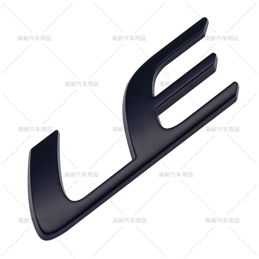 

LE labeling is suitable for Toyota LE body stickers чёрный