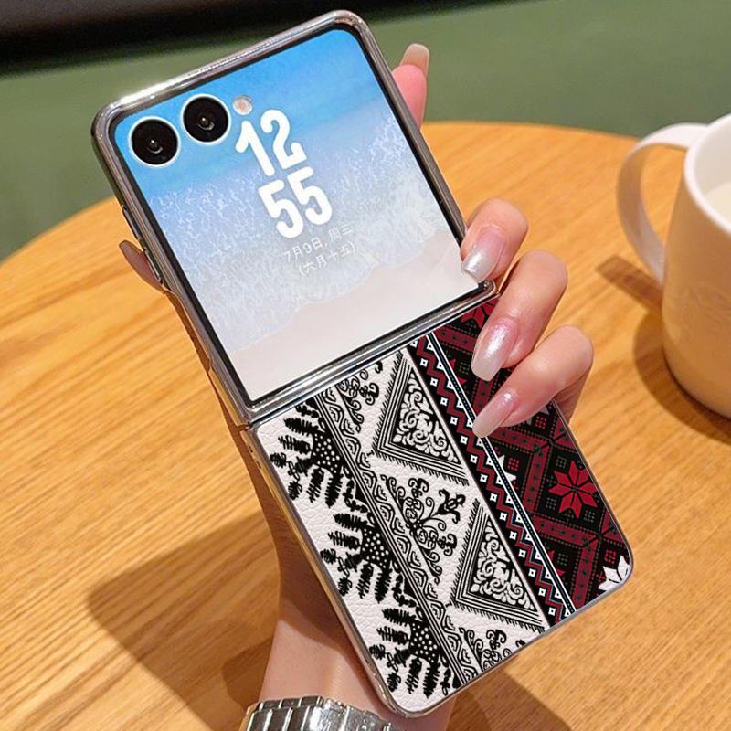 

Чехол с узором Цветок Мандалы Для Samsung Z Fold 7 6 5 Роскошный Гибридный 3-в-1 Кожаная Накладка Покрытие Чехол для Складного Телефона Для Samsung Z Fold7 Fold6 Fold5 Samsung Z Flip7 бежевый