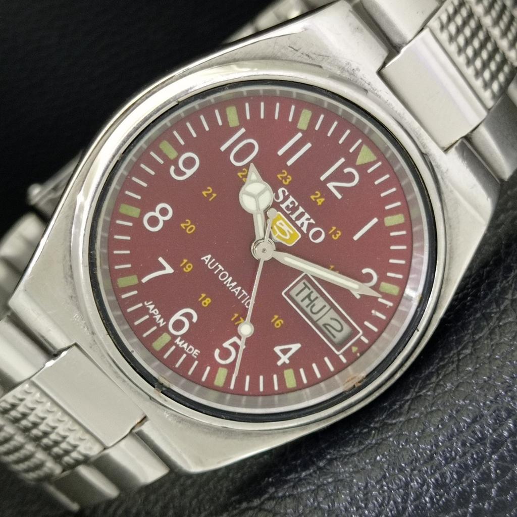 GENUINE VINTAGE SEIKO 5 AUTOMATIC JAPAN 7009A MENS MAROON DIAL WATCH A701397-5 R206a-a701397