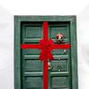 Christmas Front Door Hanging Bow Knot Festive Ribbons Door Hanger DIY Holiday Decor for Gift Wrapping